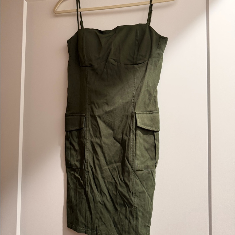 Jade Cargo Mini Dress Olive Green Size M NWT